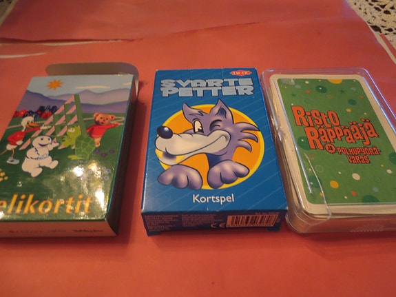 3 Pakkaa Pelikortteja, Musta Petteri - Svarte - Risto Räppääjä