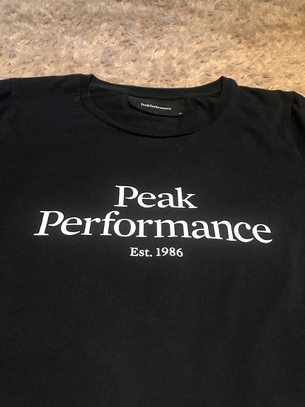 Peak Performance Paita Musta XS
