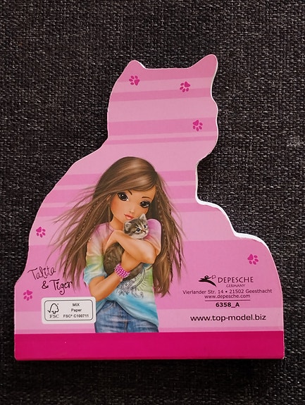 Product image 9 of 9