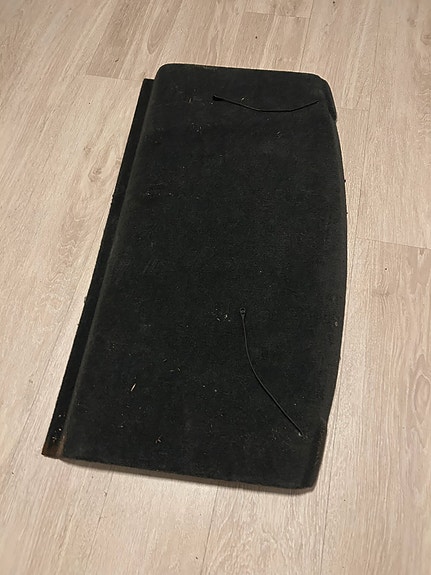 Seat Altea hattuhylly