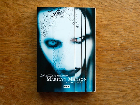 Marilyn Manson & Neil Strauss Helvettiin ja takaisin