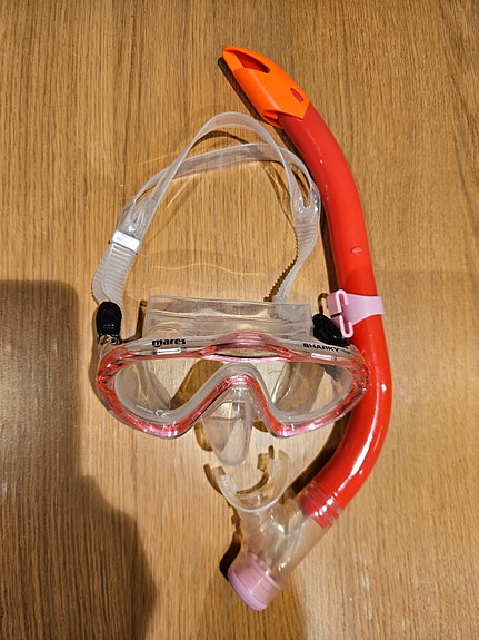 Lasten snorkkeli ja sukellusmaski