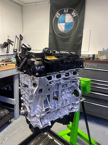 BMW 320i 328i 420i 428i 520i 528i X3 X4 2.0Petrol N20B20 Moottori