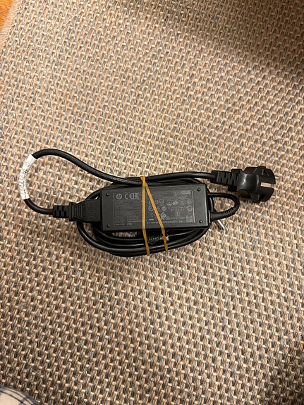 HP 45 W HSTNN-CA40 läppärin laturi