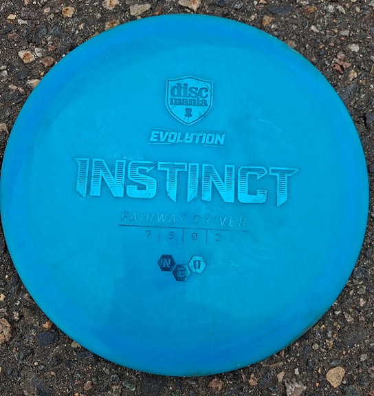 Discmania Instinct frisbee golf kiekko