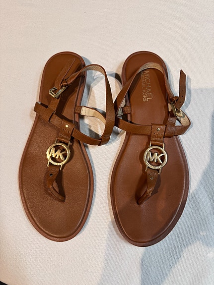 Michael Kors sandaalit