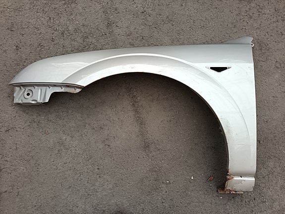 Ford Mondeo 2001-2007 etulokasuoja