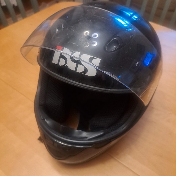 IXS HX 240 kypärä