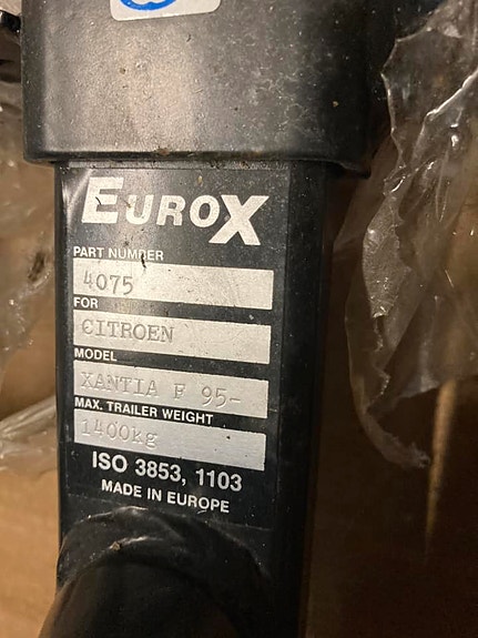 Vetokoukku Citroen Xantia farmari, Vm. 95-2003