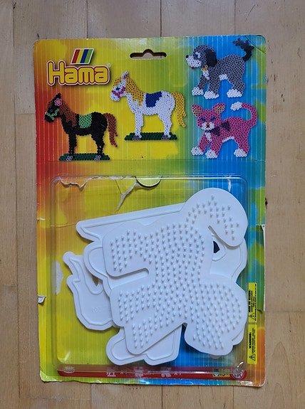 Hama-helmien kiinnitysalustapakkaus