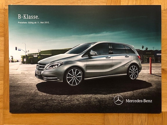 Hinnasto ja lisävarusteet Mercedes W246 B-sarja 2012 - esite
