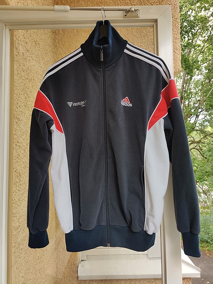 Adidas Vierumäki Team retro verryttelytakki M