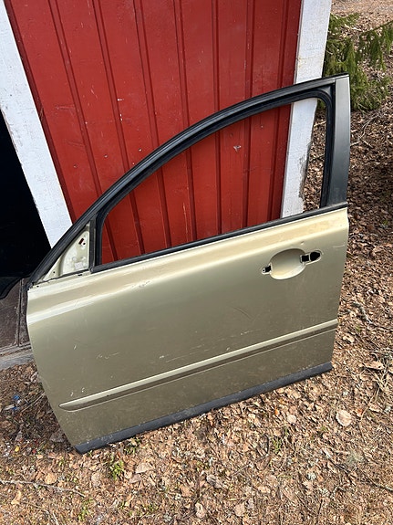 Volvo V50 vasen etuovi