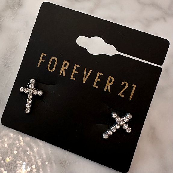 Forever 21 korvakorut