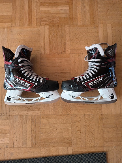 CCM FT490 luistimet, skates