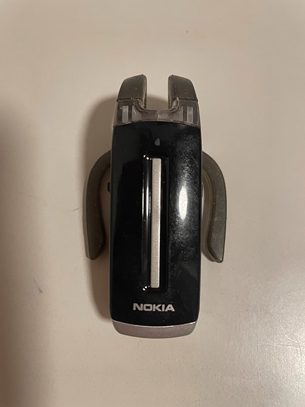 Nokia wireless headset BH-200