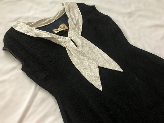 VINTAGE 50-luvun musta cocktailmekko kotelomekko mekko 60-luku retro 50s 60s S M