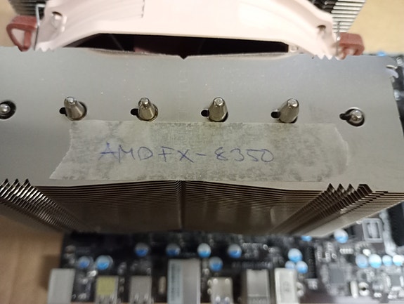 Emolevy Asrock 970 pro3 + AMD FX-8350 + muistit