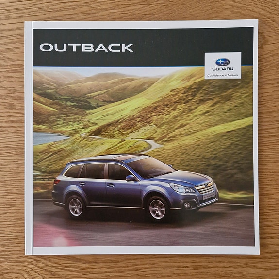 Subaru Outback -esite 2013