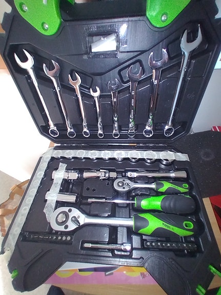 TOOLS työkalusarja 1/2 ja 1/4 hylsysarja