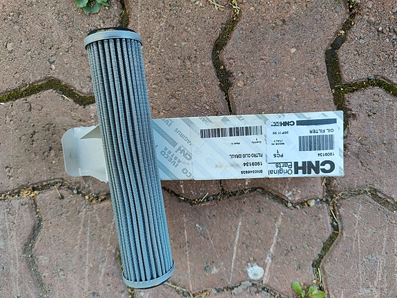Fiat traktorin hydrauliikkasuodatin
