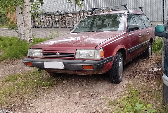 Subaru Leone osia