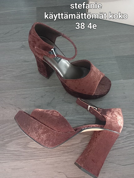 Kengät koko 38