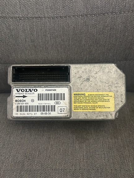 Volvo airbag ohjainyksikkö