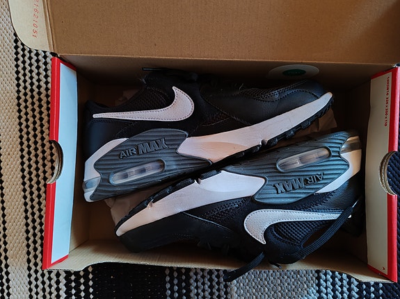 Nike Air Max lenkkarit
