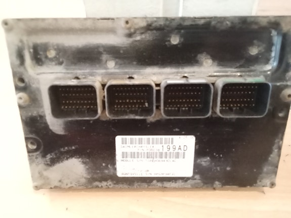 Chrysler Neon 2.0 ECU