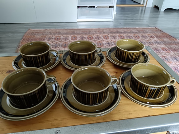 Kosmos teekupit ja alulautaset, 6 kpl