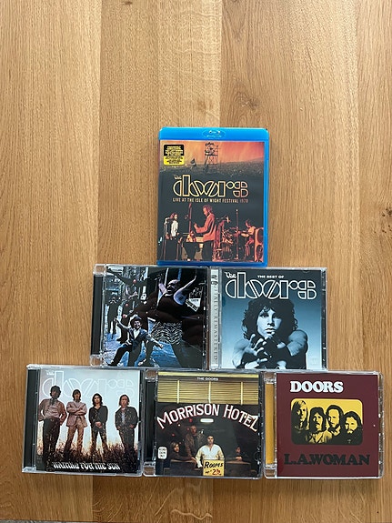 Doors cd levyjä ja Blu-ray