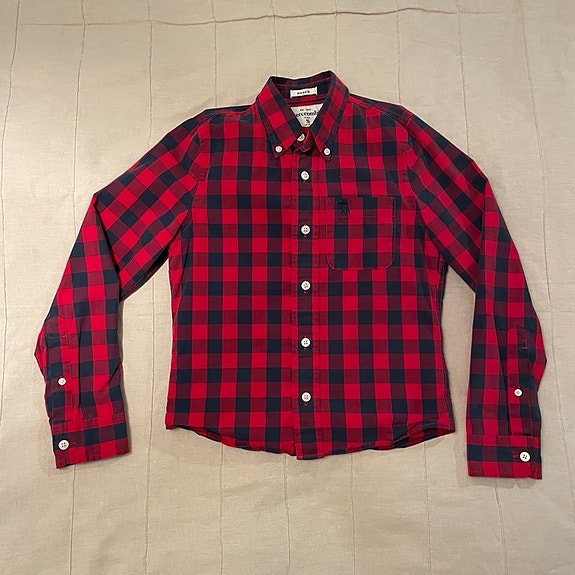 Ambercrombie lasten kauluspaita