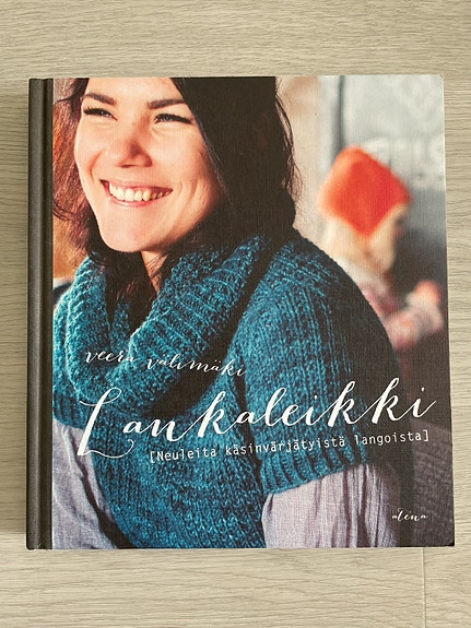 Veera Välimäki: Lankaleikki
