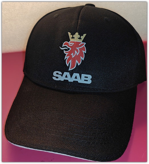 Uusi ja käyttämätön Saab lippalakki