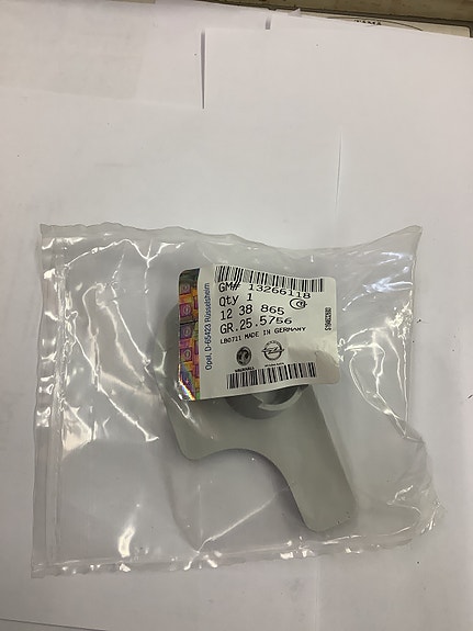 13266118/1238865 etu pysäköinti anturin pidike Opel Zafira B