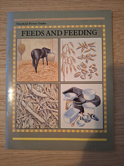 Hevoskirjat (eng.) Feeds and feeding & Beds and bedding