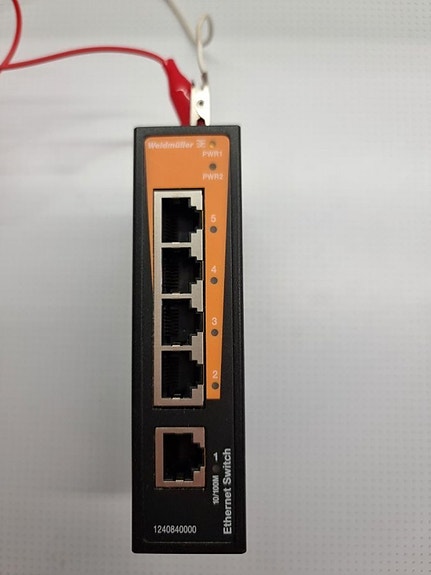 Ethernet-kytkin 5 porttia C-kiskoon
