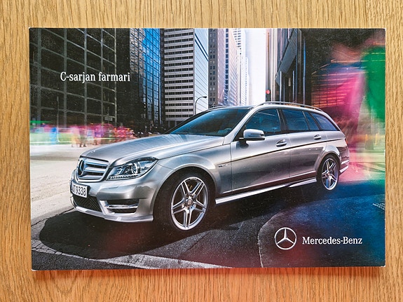 Mercedes-Benz C-Sarjan Farmari -esite 2010