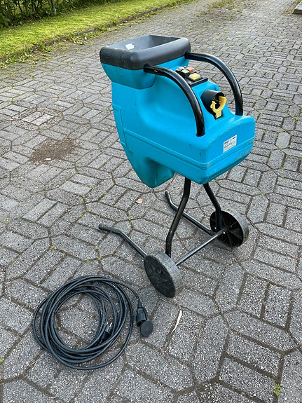 Vuokrataan oksasilppuri