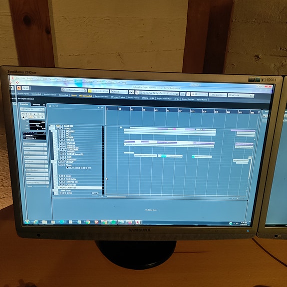 Product image 3 of 6