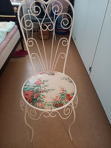 Vintage metallinen tuoli