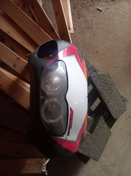 Aprilia - moottoripyörän osia