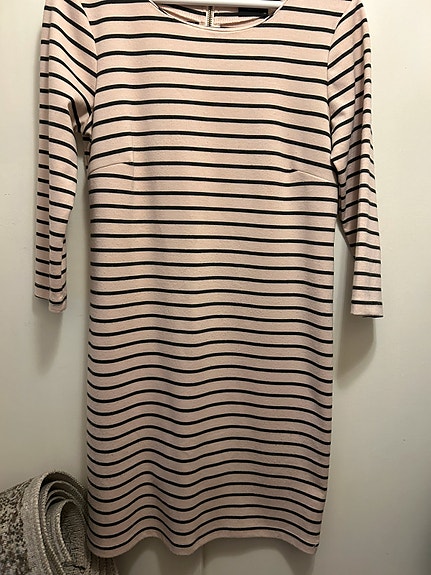 Vilan mekko, XS