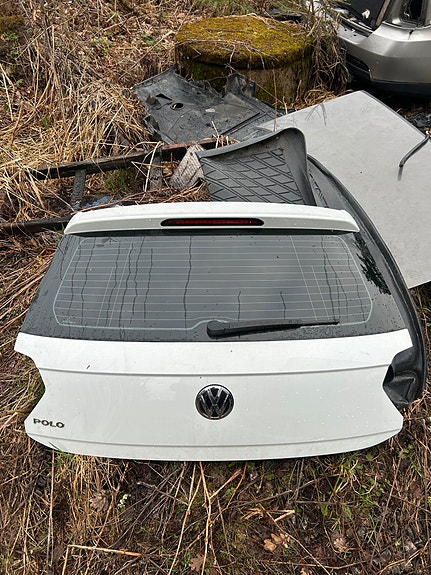 Volkswagen polo takaluukku