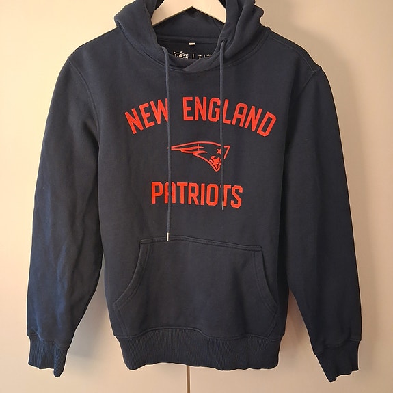New England Patriots NFL huppari. Fanatics tuote.