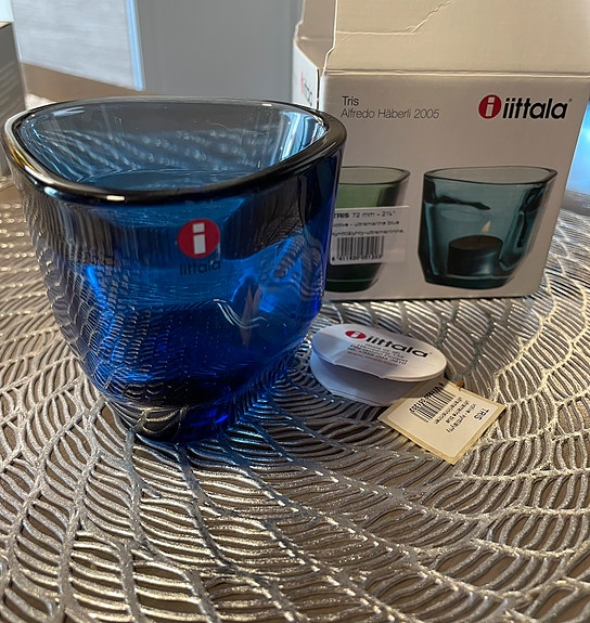 Iittala Tris ultramariini kynttilälyhty 2001-2009 käyttämätön