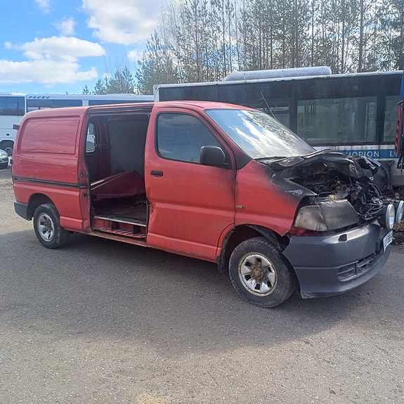 Toyota Hiace 2009 varaosina