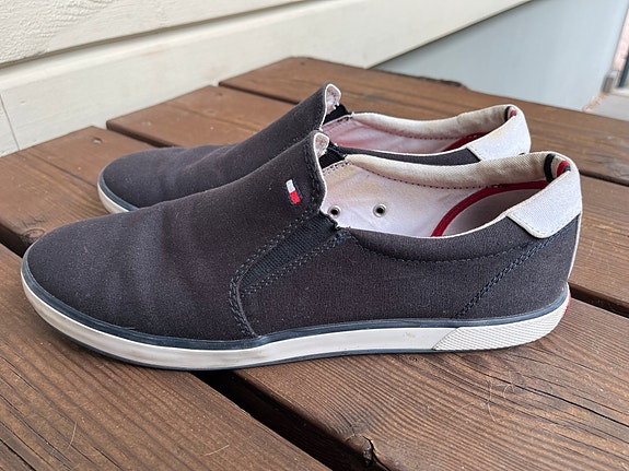 Hilfiger tennarit 40