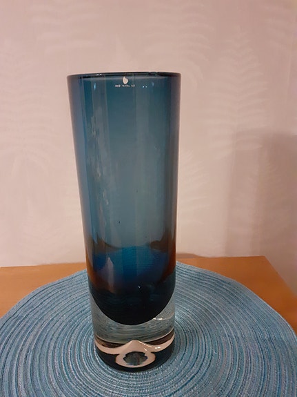 Erkki Vesanto 30cm korkea Lappimaljakko